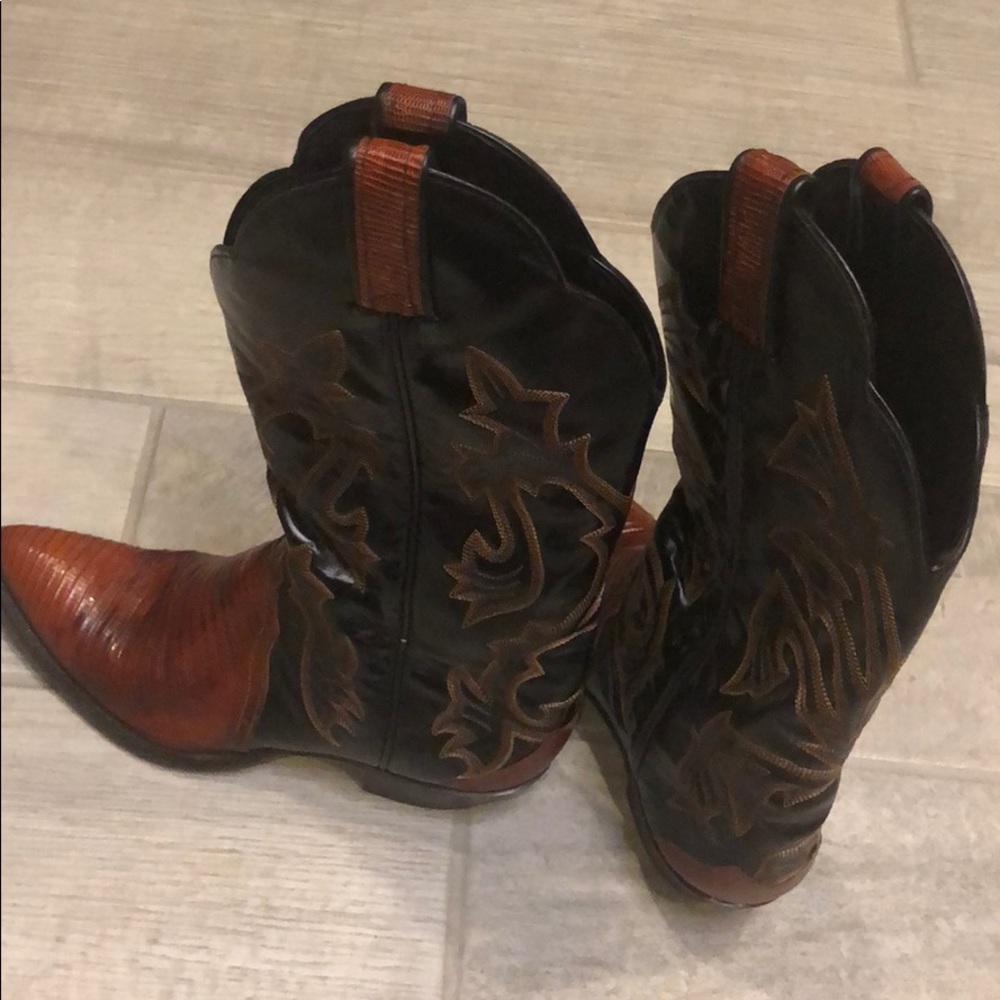 Tony Lama cowboy boots